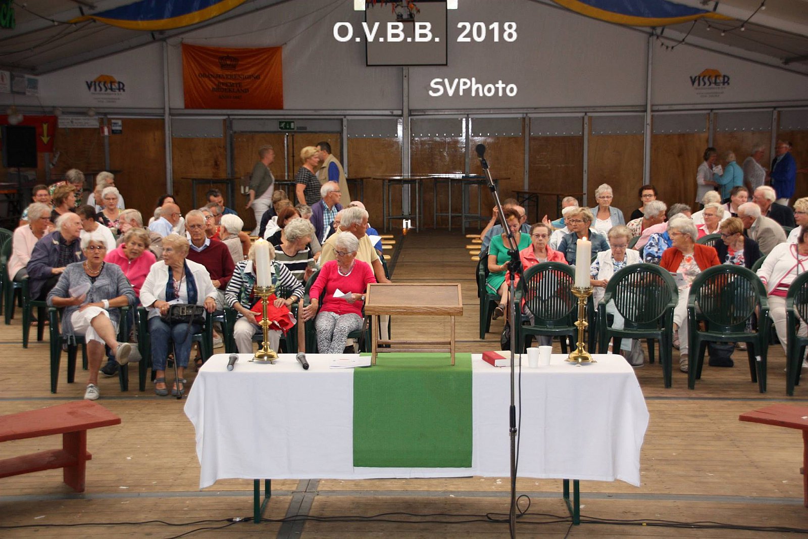 Oecumenische Ker(k)misviering in de feesttent van de O.V.B.B. (2018)