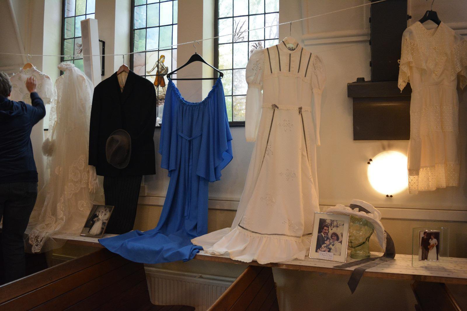 Expositie bruids- en doopkleding van vroeger en nu november 2016