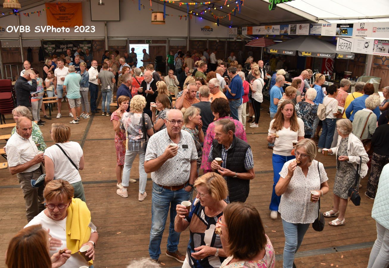 Kerkdienst in de feesttent met ds. Fred Omvlee 13-08-2023